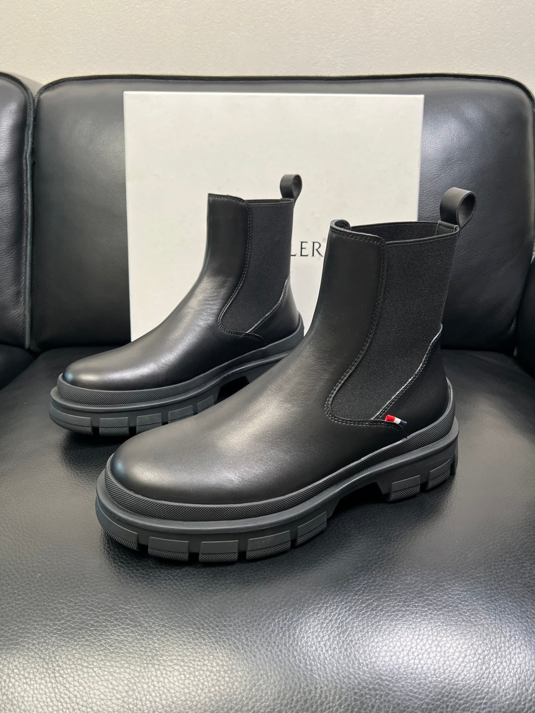 2025SS Dr. Martens boots