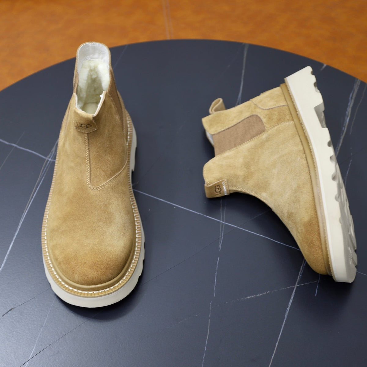UGG Sand Suede Chelsea Casual Shoes