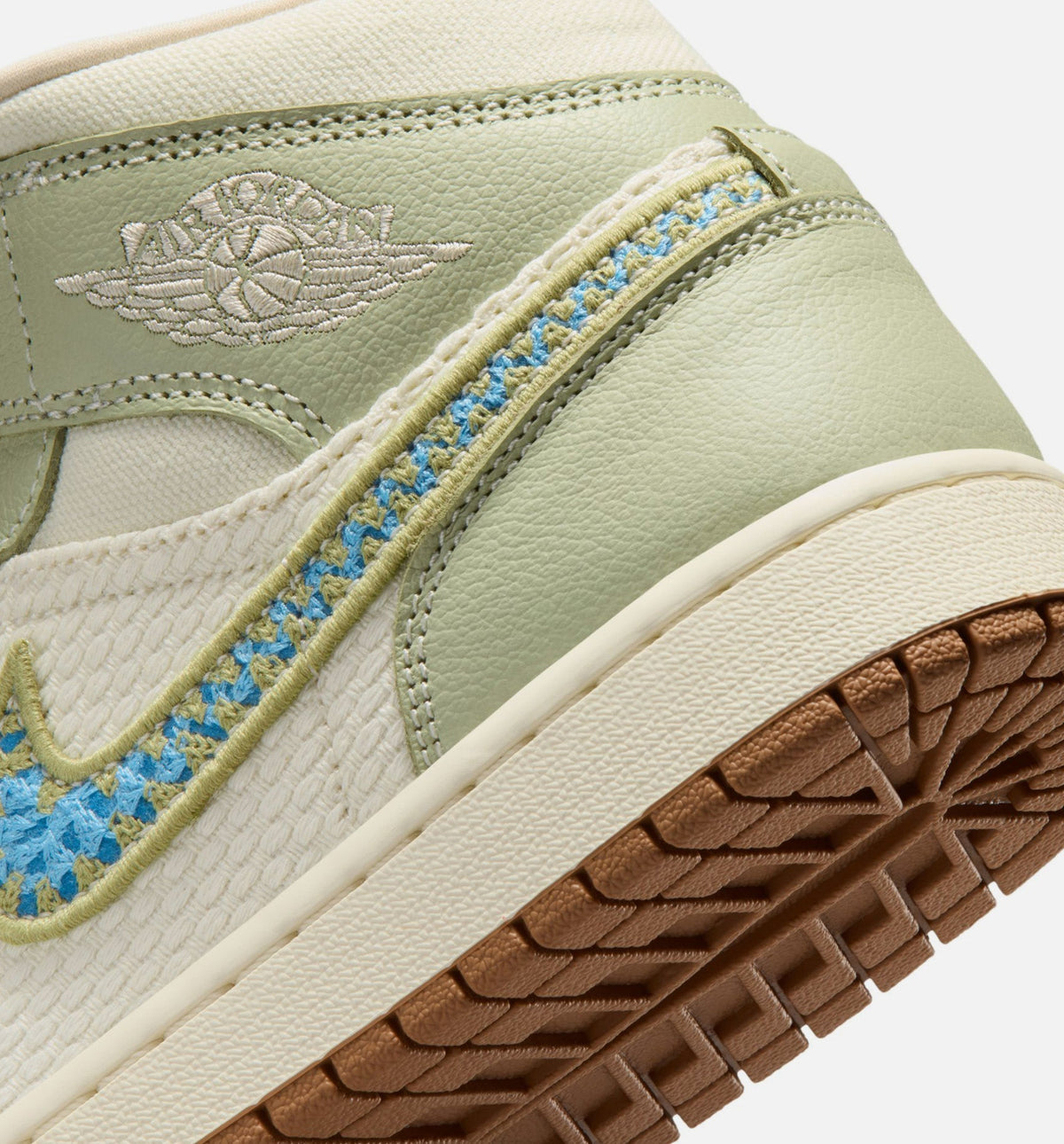 Air Jordan 1 Mid SE Olive Aura Women's Lifestyle Shoe