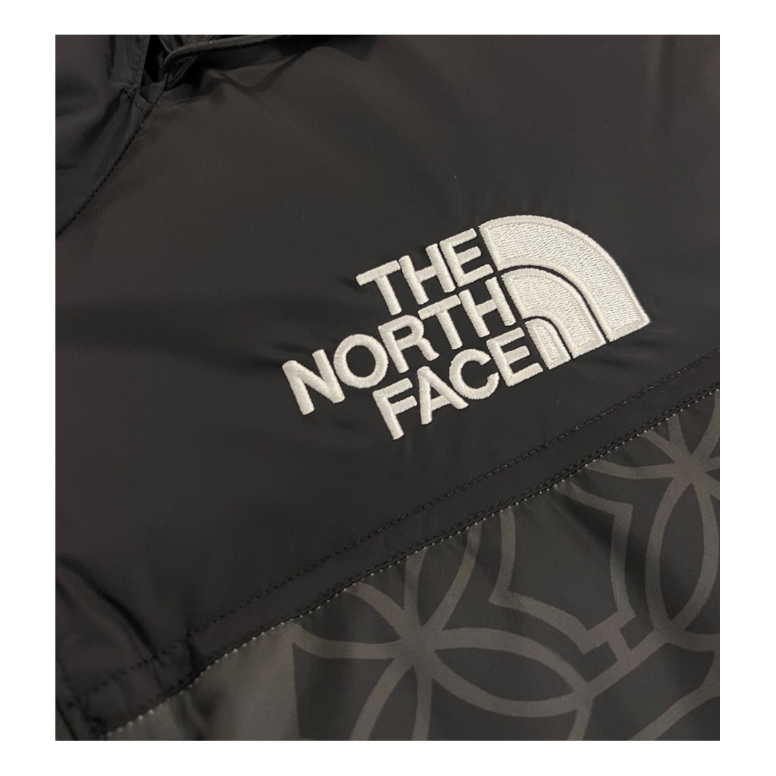 The North Face 1996 Nuptse Patterned Down Puffer Jacket - Black