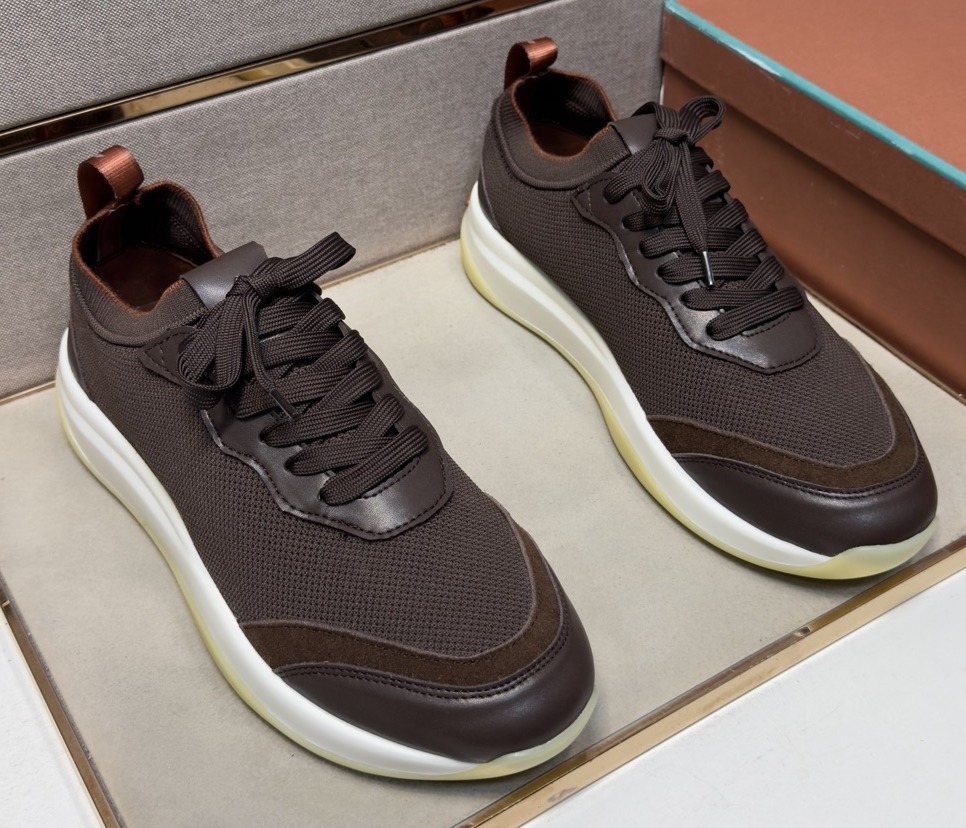 Men's Dark Brown Paneled Sneakers