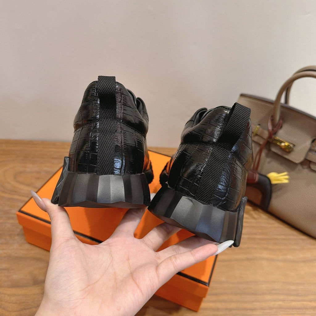 Hermès Black Textured Low-Top Sneakers