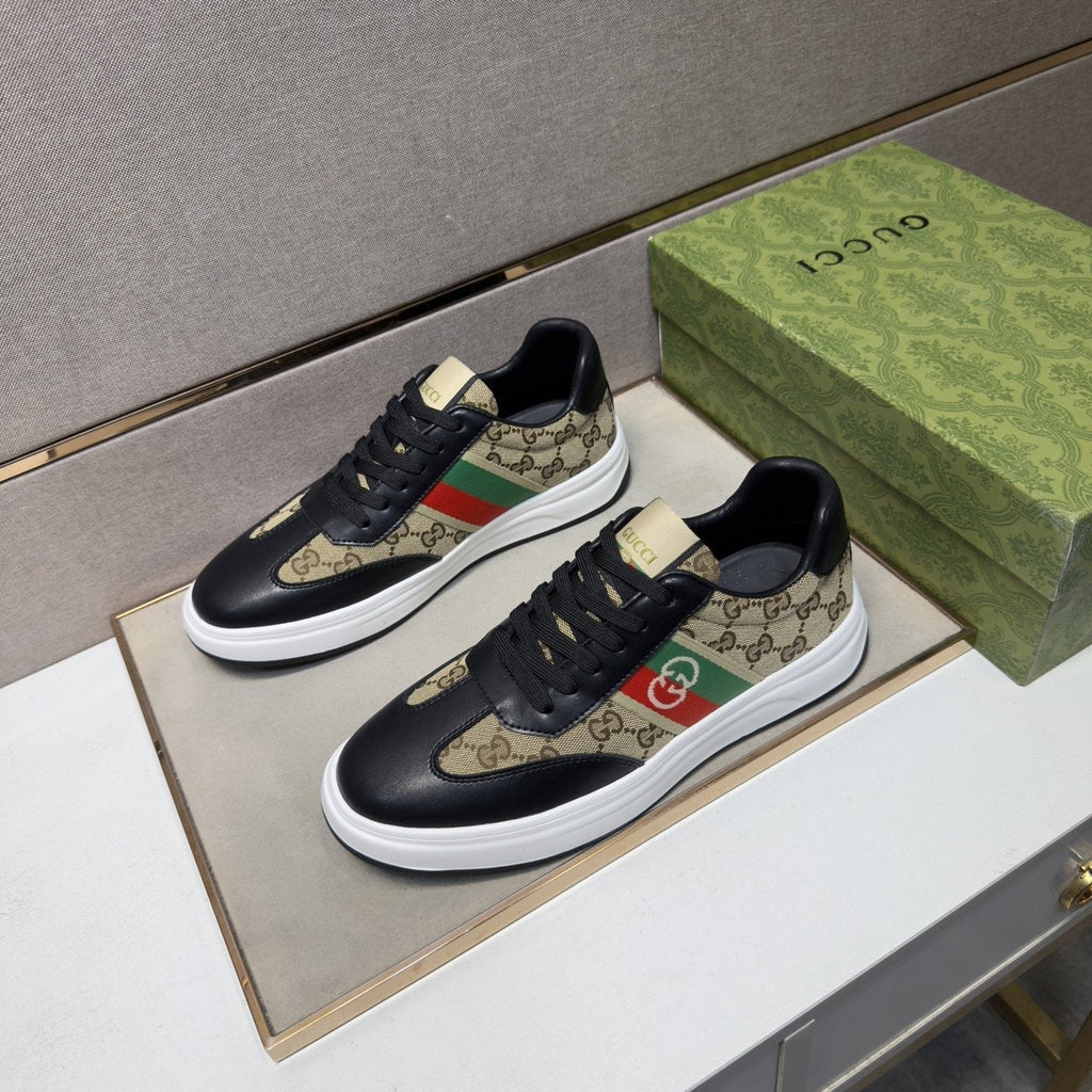 Gucci Men's Web Stripe Low-Top Sneakers