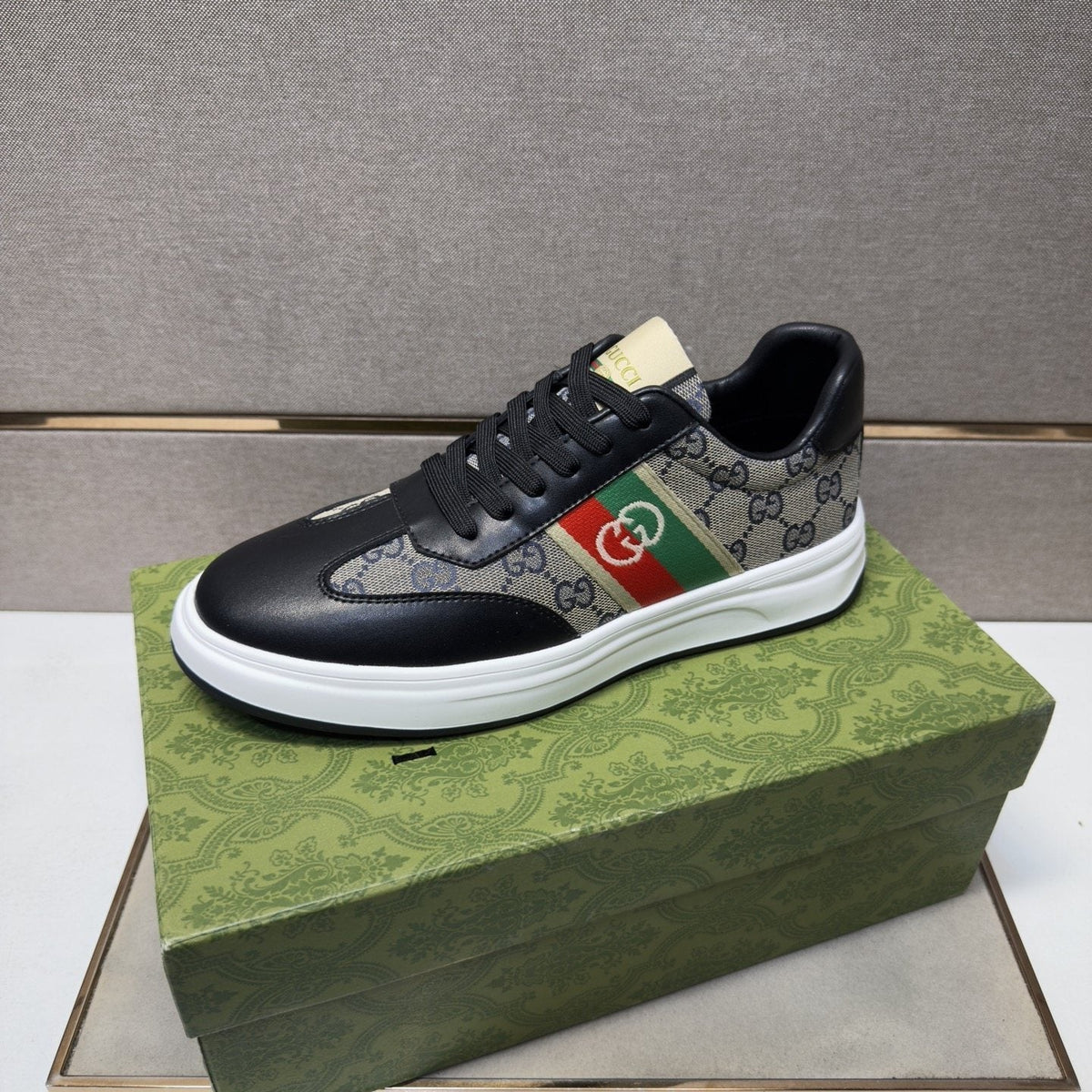 Gucci Men's Web Stripe Low-Top Sneakers