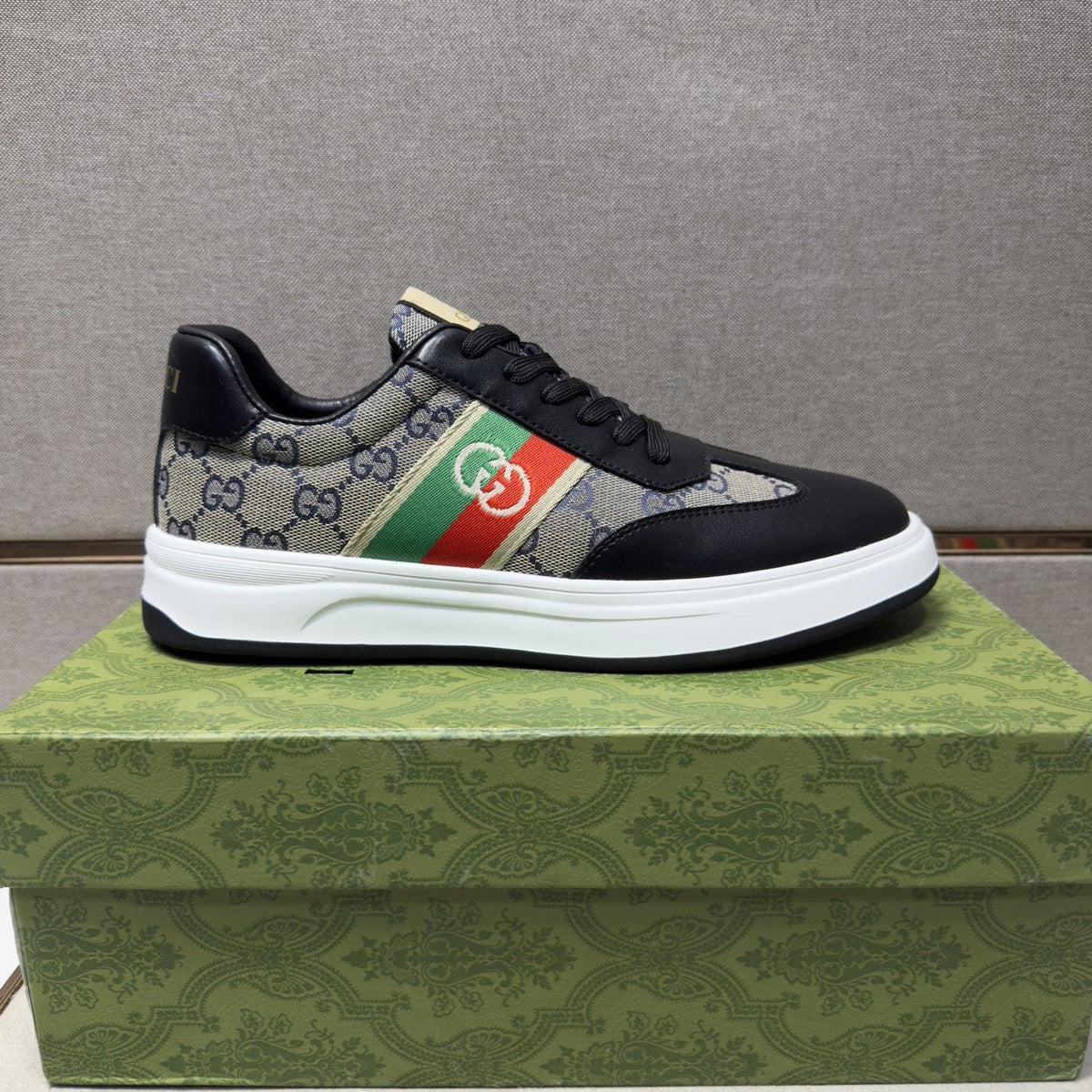 Gucci Men's Web Stripe Low-Top Sneakers