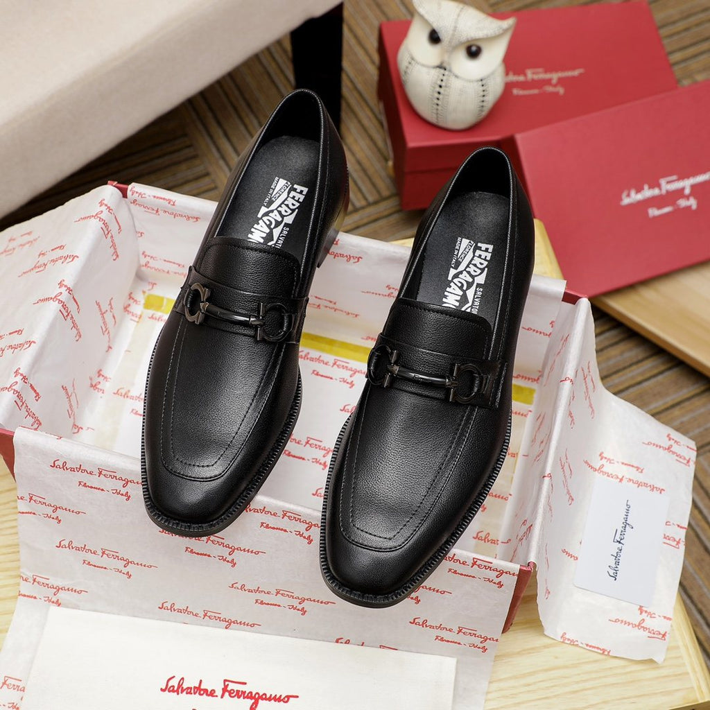 Salvatore Ferragamo Men's Black Buckle Loafers - Rubber Outsole