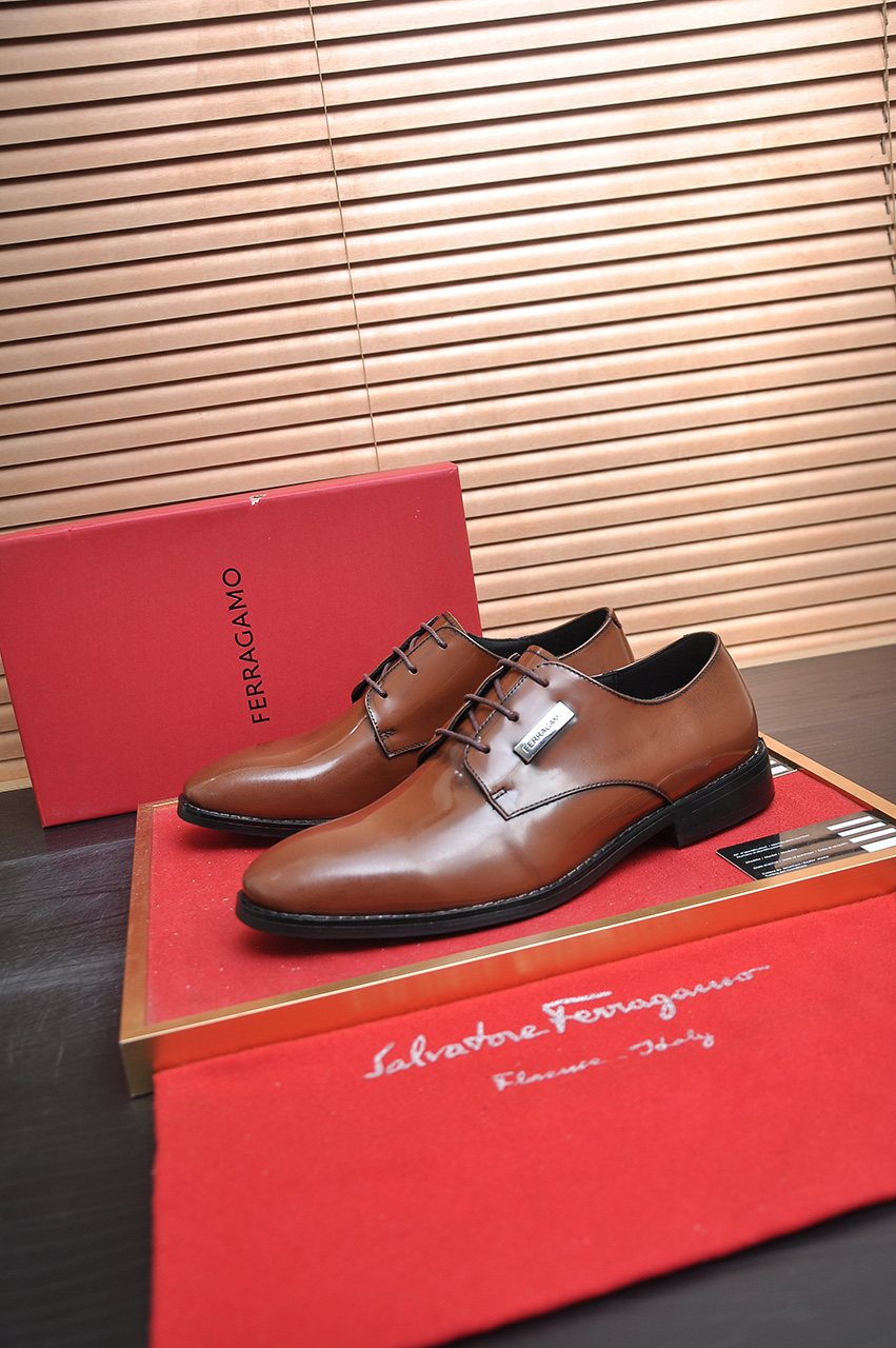 Salvatore Ferragamo Leather Lace-Up Dress Shoes