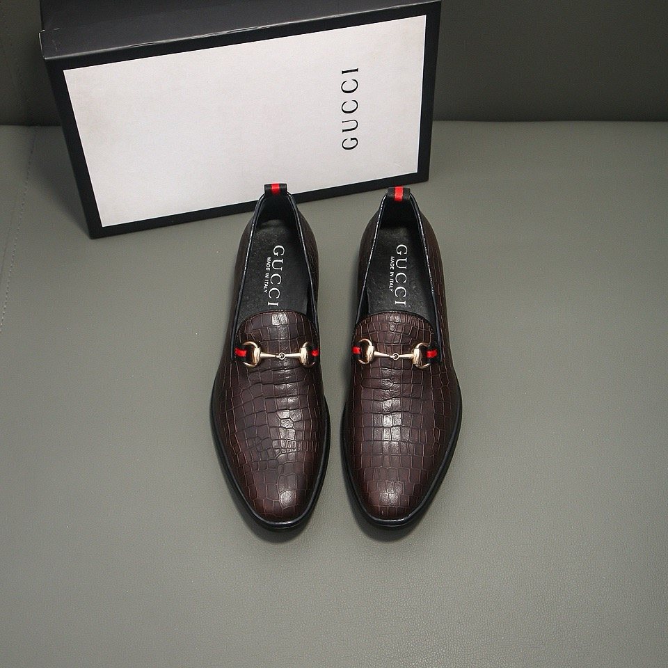 Gucci Men's Croc-Embossed Horsebit Loafers