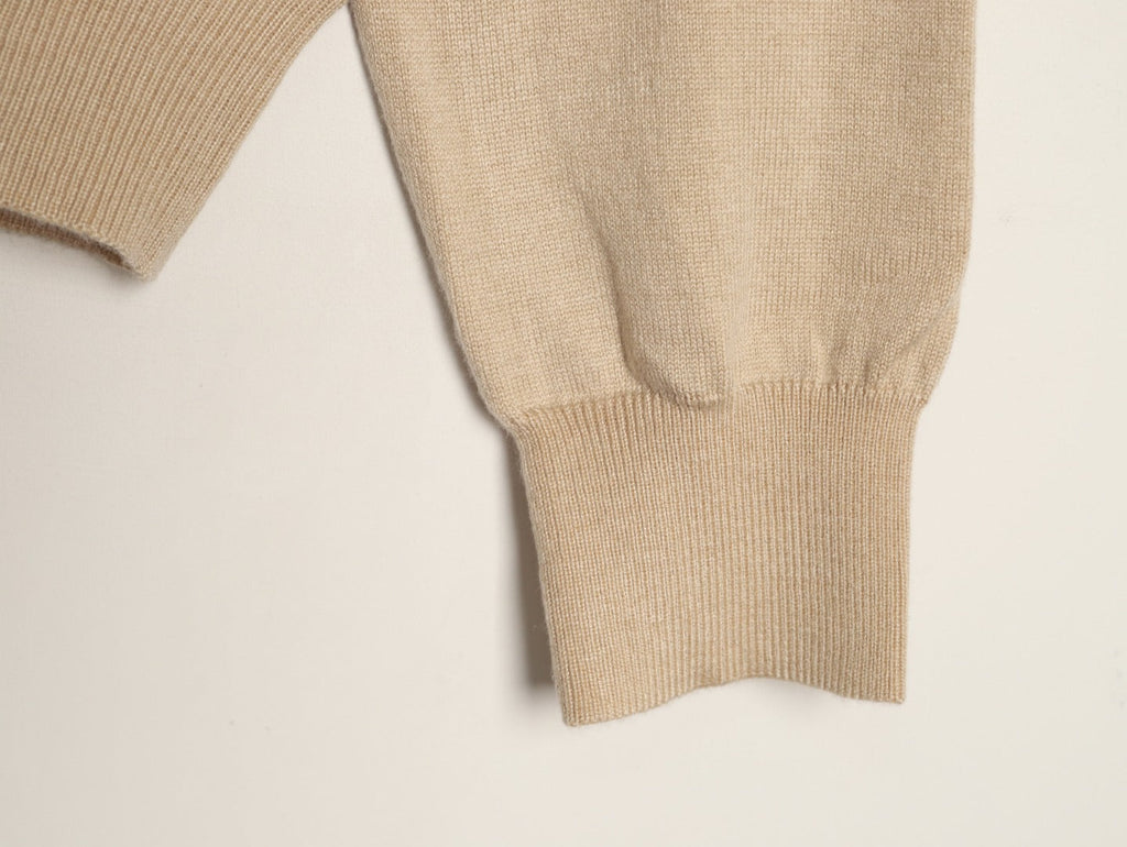 Louis Vuitton Label-Detail Crewneck Knit Sweater - Beige